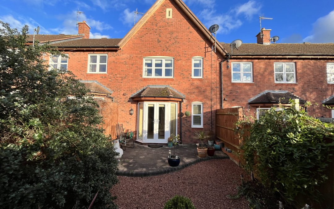 Clopton Mews, Stratford Upon Avon, CV37 6TE