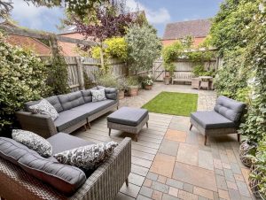 Amis Way, Stratford Upon Avon, CV37 7JD