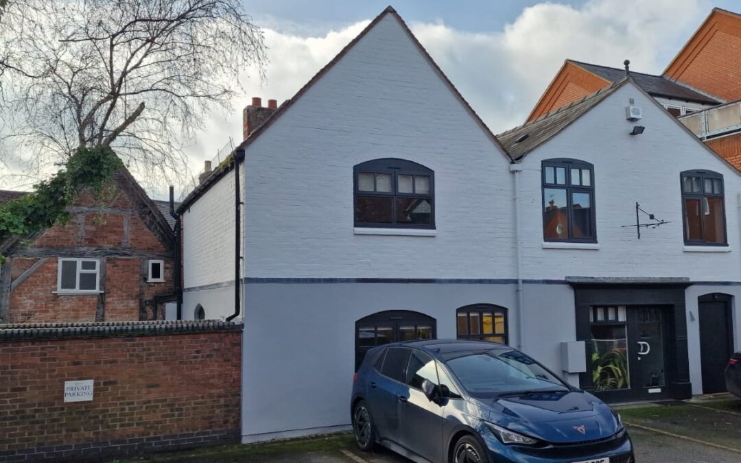 Loft Apartment, The Old Granary, Stratford Upon Avon, CV37 6GG